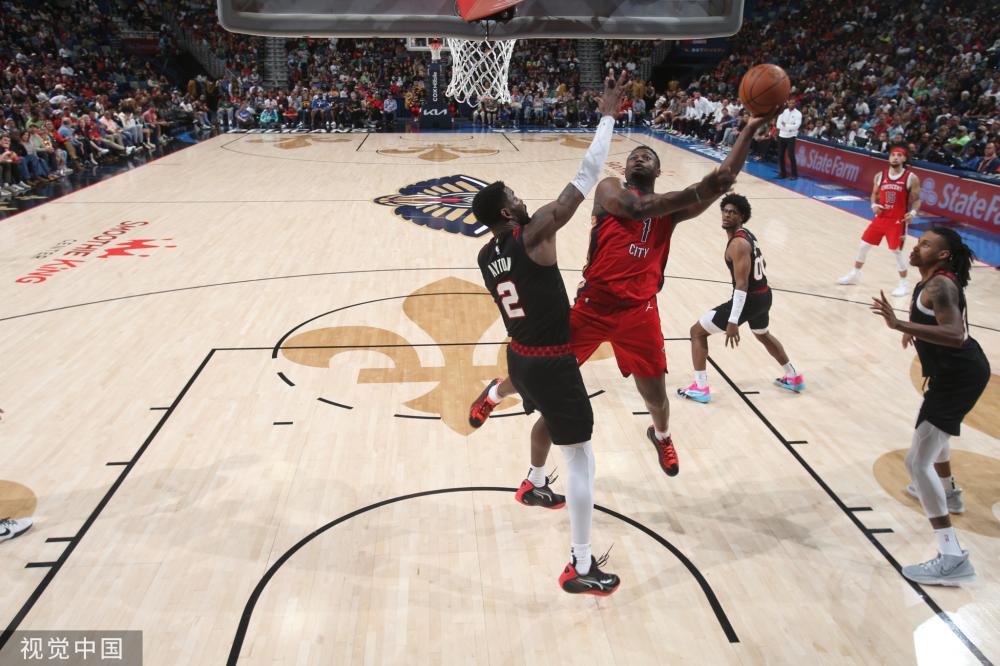 与靓丽妻子 与靓丽妻子