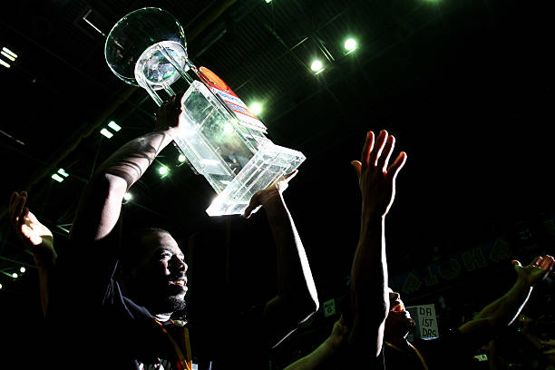 部分在亚洲 部分在亚洲